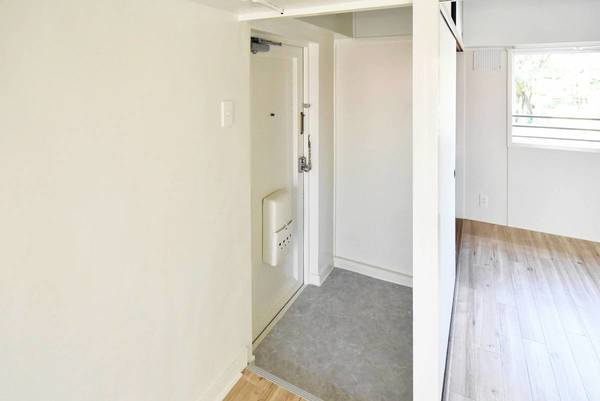 ビレッジハウス願海寺2号棟の玄関|ビレッジハウスの同一物件・同一タイプの間取りの写真です