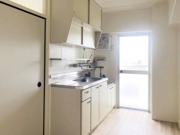 ビレッジハウス願海寺2号棟のキッチン|ビレッジハウスの同一物件・同一タイプの間取りの写真です
