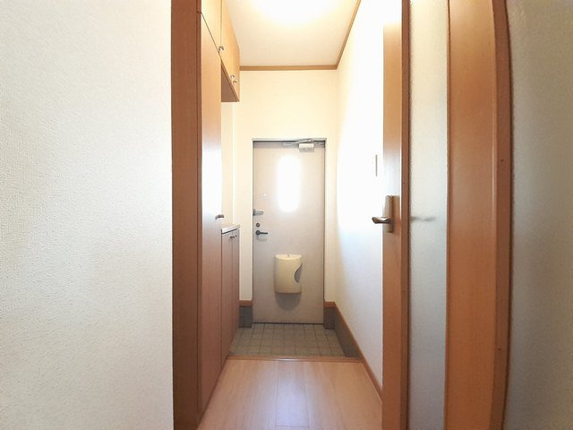 ベルモアＧＩＮＺＡの玄関|落ち着いた玄関です