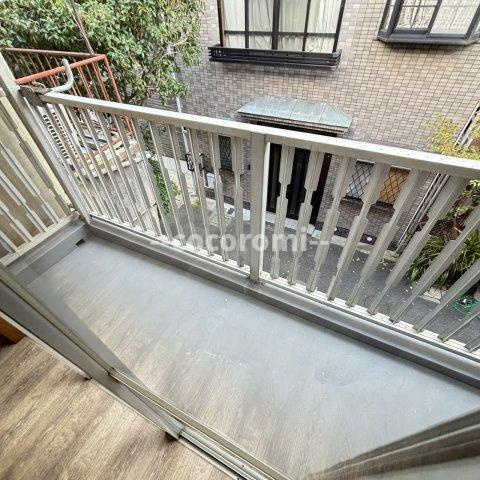 滝井西3丁目貸家のバルコニー