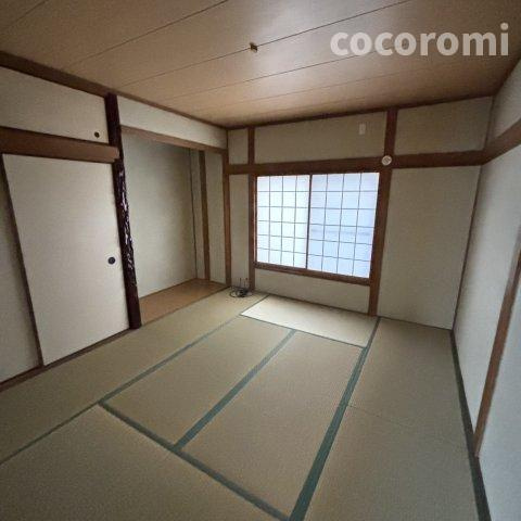 茄子作東車庫付き戸建の収納