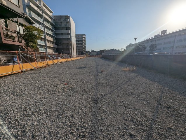 パークライフ武庫之荘8丁目の前面道路含む現地写真