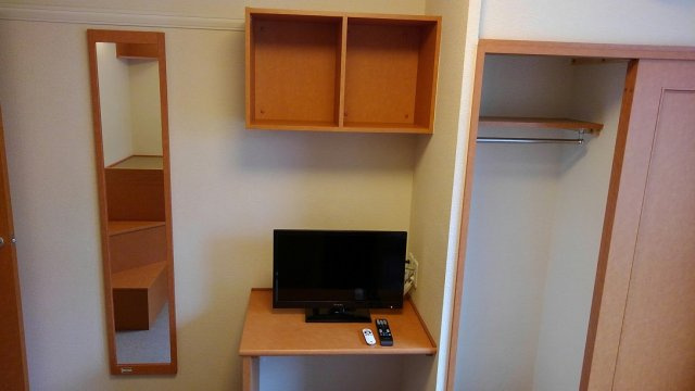 レオパレス山脇の居間・リビング