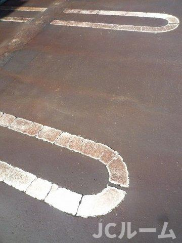 ミドルビレッジヒロ７Ａの駐車場