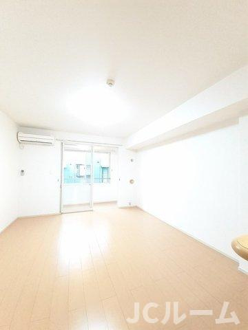 ミドルビレッジヒロ７Ａの居間・リビング