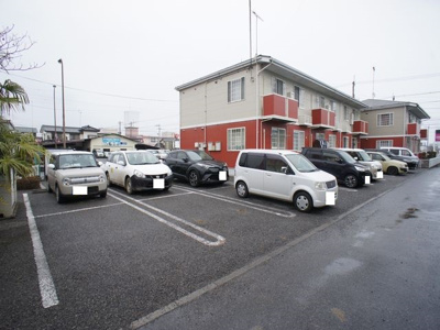 【駐車場】 | プレーザントハウスＡ | 駐車場2台可能です♪