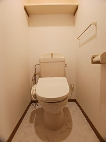 メゾンド　フォンテーヌのトイレ