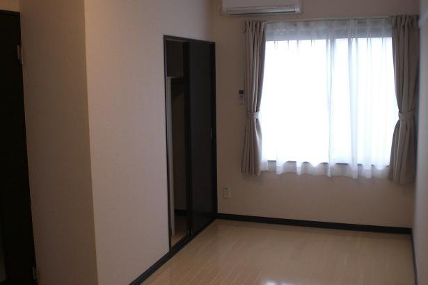 レオネクストスペンドの居間・リビング