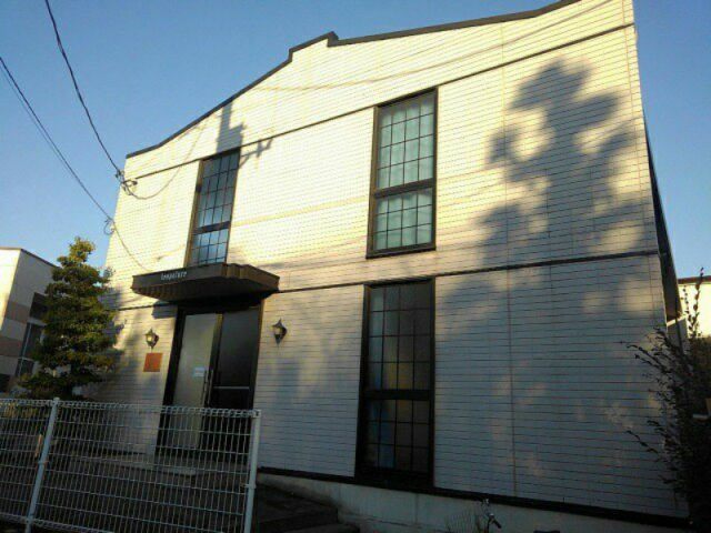 レオパレスフォンテーヌⅠの外観