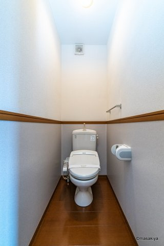 maison de fontaineのトイレ|トイレ　ウォシュレット付