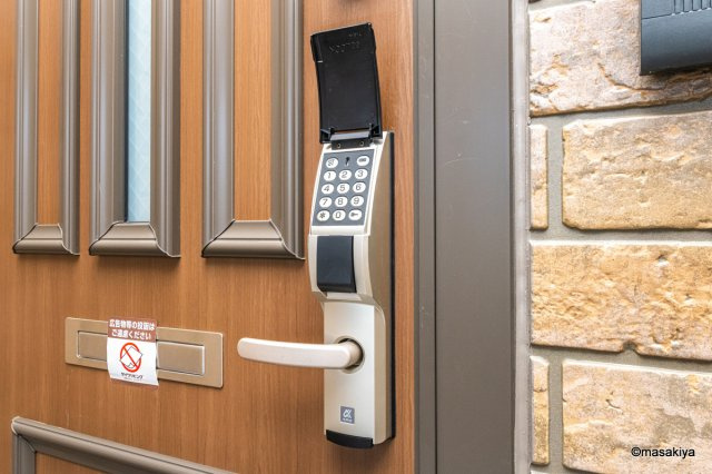 maison de fontaineのエントランス