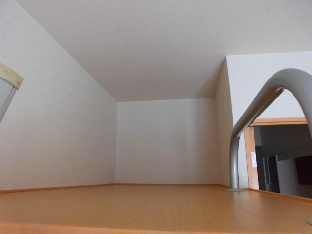 レオパレスフォレスト小倉の寝室