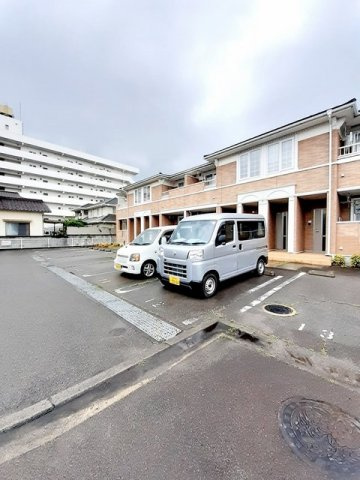 ピエタ・フィリアーレ椿　Ｂの駐車場