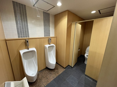 【その他】 | 東貨ビル | 男性トイレ