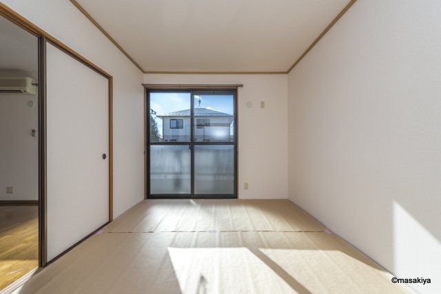 ルピナス風間の和室