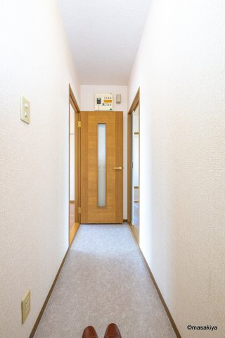 ルピナス風間の玄関