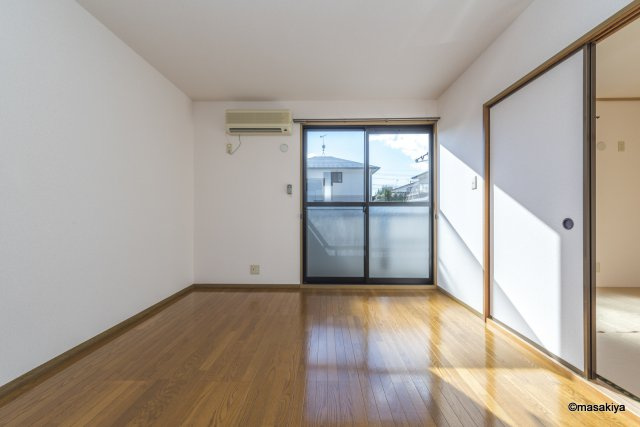 ルピナス風間の居間・リビング