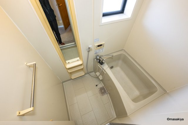 ルピナス風間の浴室