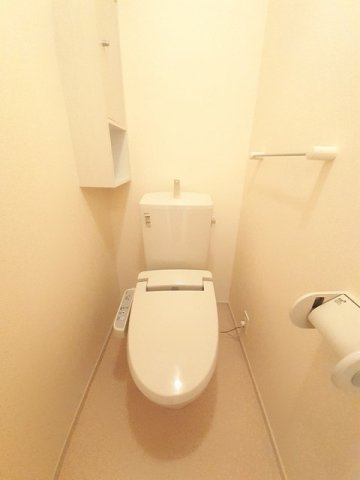 マーヴェラスＢのトイレ|ゆったりとした空間のトイレです