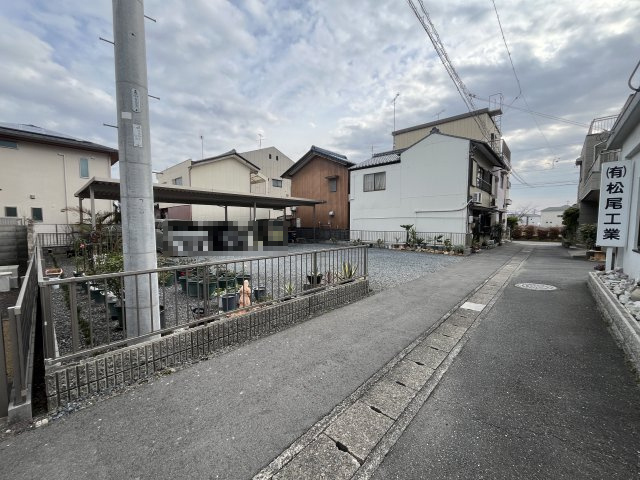 土地　加納舟田町の前面道路含む現地写真