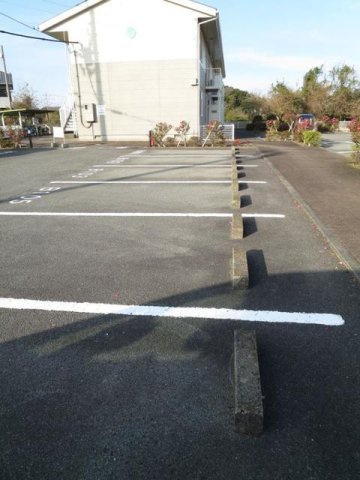 マツモトＧマンションＡの駐車場|駐車場です
