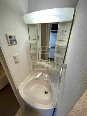 【洗面所】 | CITY SPIRE靭公園 | CITY SPIRE靭公園（シティスパイア靭公園）　独立洗面化粧台