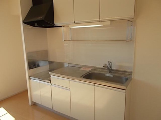 【キッチン】 | プラナス　Ｂ | コンパクトなキッチンで掃除もラクラク