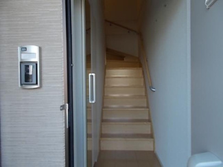 【玄関】 | プラナス　Ｂ | ゆったりとした玄関です