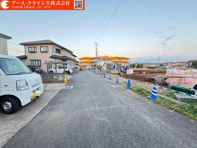 【前面道路含む現地写真】 | 船橋市二和西6丁目　全4区画 | 南道路で日当たり良好！ゆとりあり前面道路なので落ち着いて駐車することができます♪