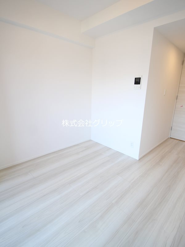 クラリッサ大通り公園の洋室