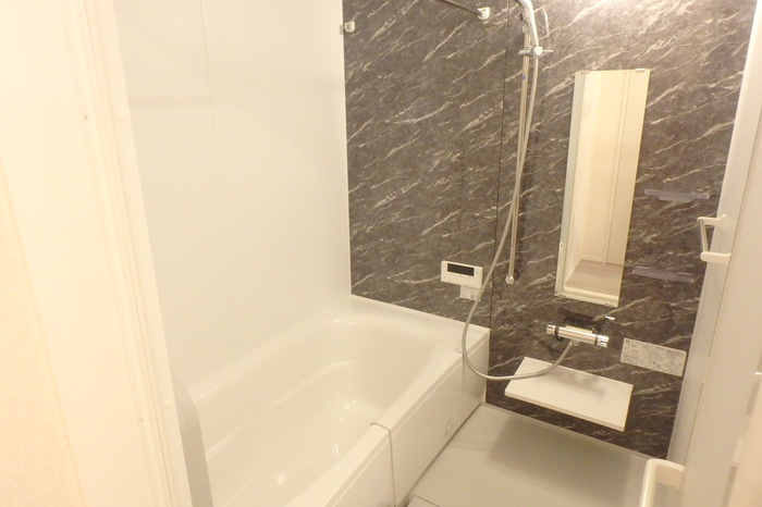 Ｄ－ＲＯＯＭみたけⅠの浴室