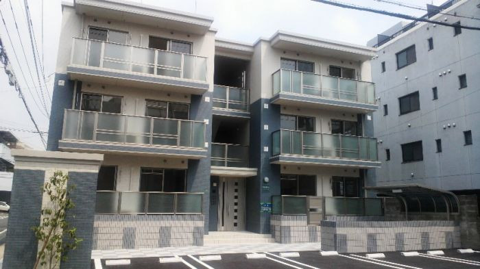 フローラメゾン大橋