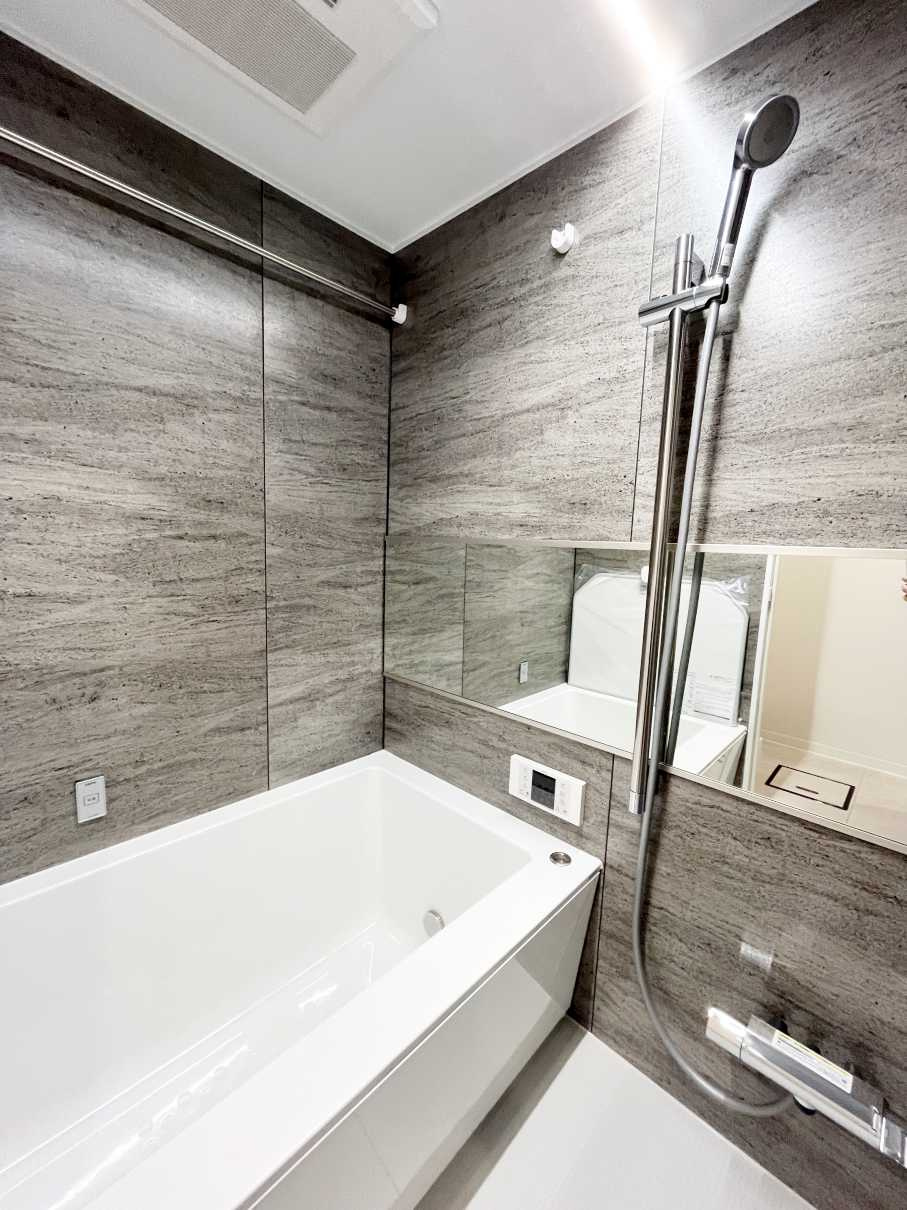 ロイヤルステージ浅草の浴室