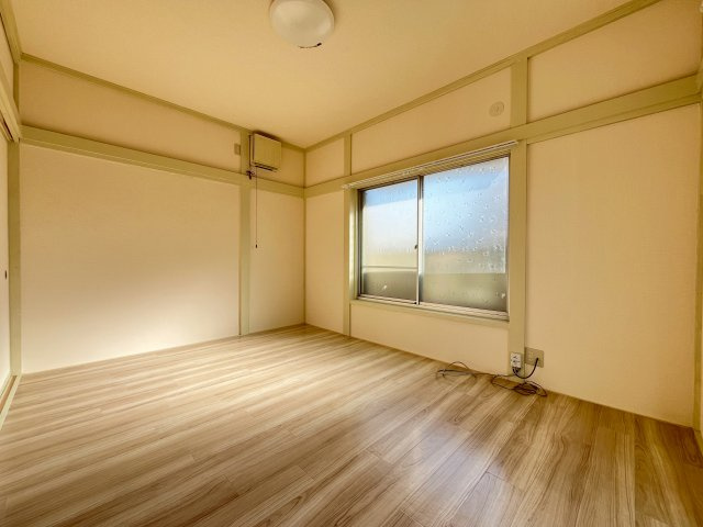 【洋室】 | 本庄市日の出　中古戸建