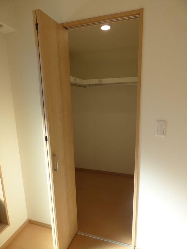 シャイネクス松戸上本郷の収納