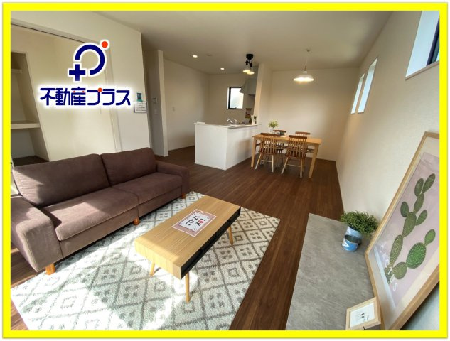 ■完成！内覧可能！12/15価格変更！■　いわき市小名浜燈籠原 　5号棟の前面道路含む現地写真|◆外観の写真です◆　
暮らしやすさに配慮したゆとりある住空間です♪　人気のデザイナーズ物件で気分が上がりますね♪（＾＾）/