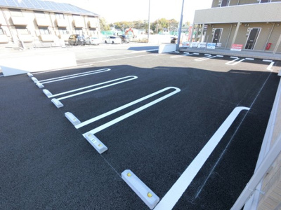 【駐車場】 | Royal Wit S