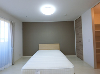 【内装】 | Royal Wit S