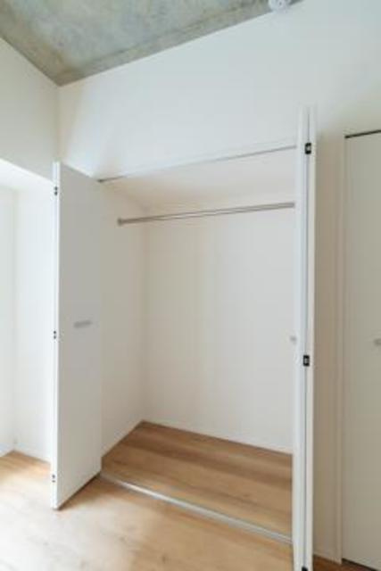 ＬＡ　ＲＥＩＮＡ　ＩＣＨＩＧＡＹＡ　ＫＡＧＡＣＨＯの収納|※写真は同タイプ住戸です。