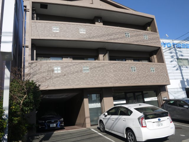 谷本ビルの外観|きれいな外観です