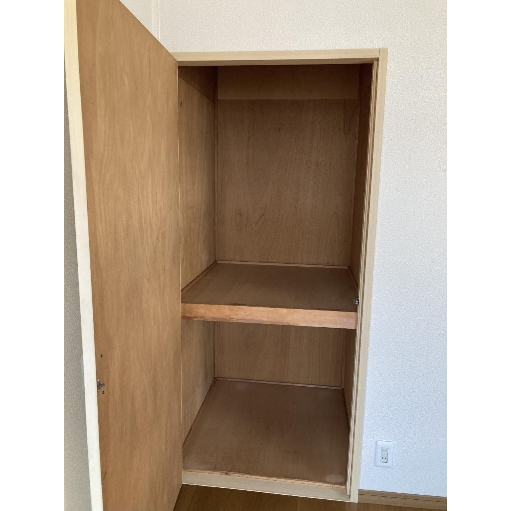 サンビレッジ祇園　Ｄの収納|収納スペース豊富です