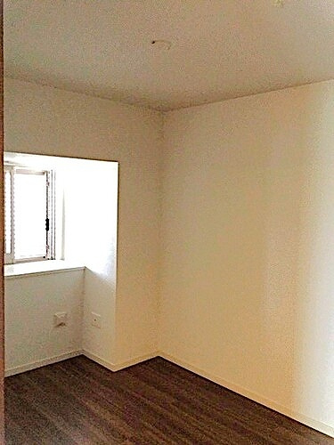 ライオンズ新井口マスターズゲートの居間・リビング|洋室２（約5.5畳）　※2021年9月撮影