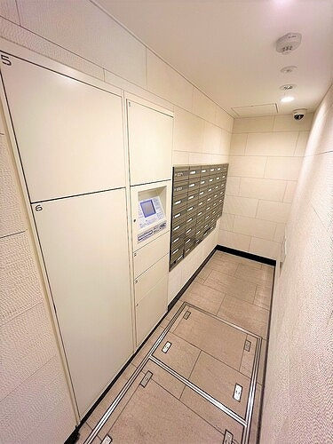 ライオンズ新井口マスターズゲートのその他|宅配ボックス・メールボックス　※2022年11月撮影