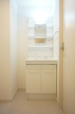 【洗面所】 | リブリ・カーサ シエテ | 使いやすい洗面所です