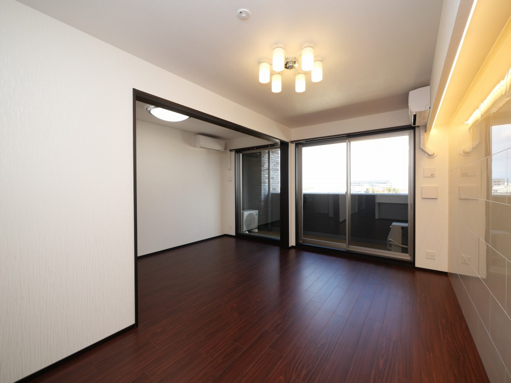 プレジオ東三国の居間・リビング