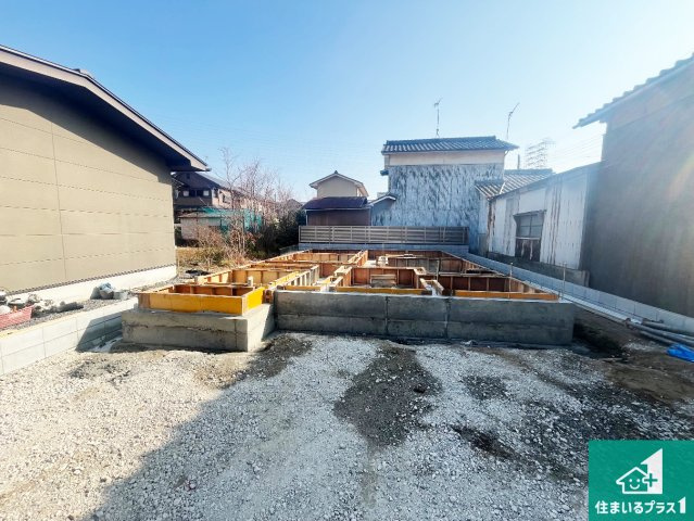 高砂市荒井町小松原　第2期　新築一戸建ての外観|周辺は落ち着いた街並みの住宅地！子育てがしやすい住環境です！まだ未完成ですが、現地でしかわからない事もございます。是非一度ご覧ください。