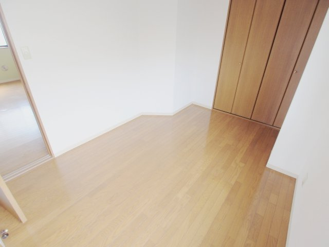 リャノス南本町の寝室