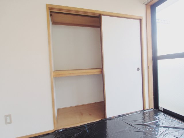 リャノス南本町の収納