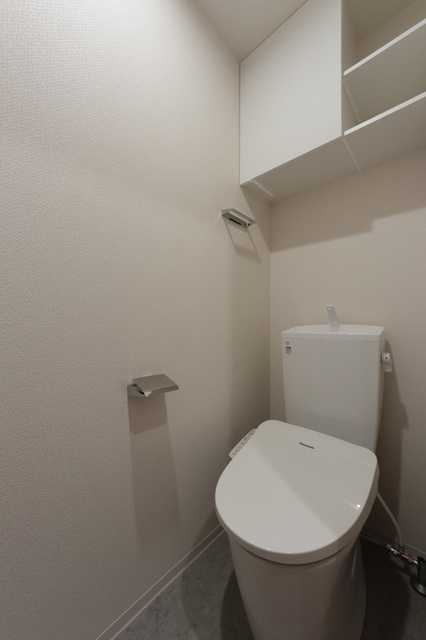 フィカーサ横浜のトイレ|※写真は同タイプ住戸です。