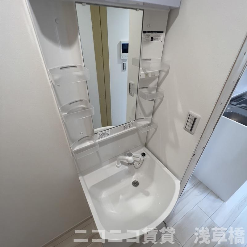 MELDIA四ツ木Ⅳの洗面所